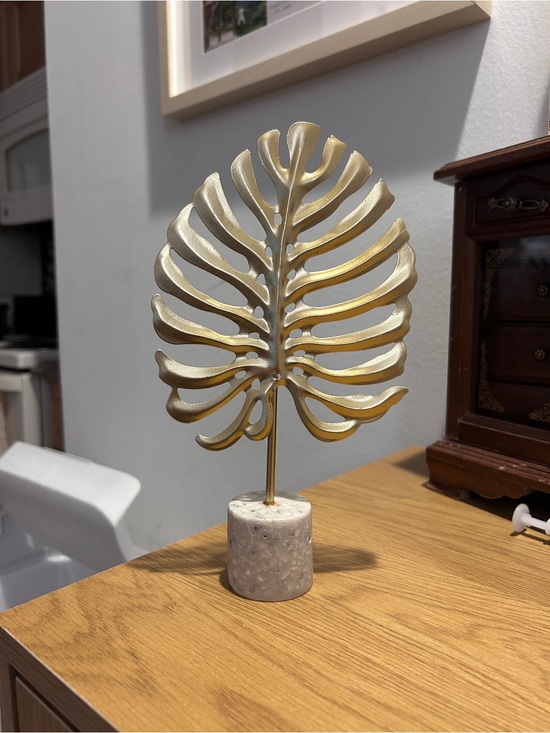 Other - Gold Monstera Leaf Decor